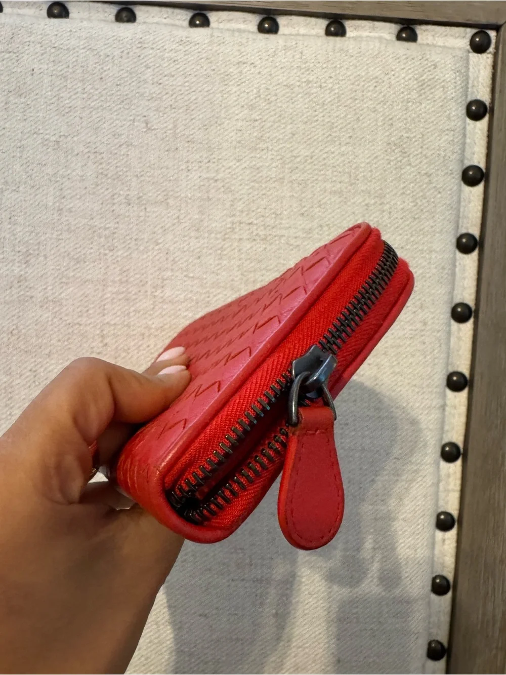 Bottega Veneta Zip Around Leather Wallet - Red